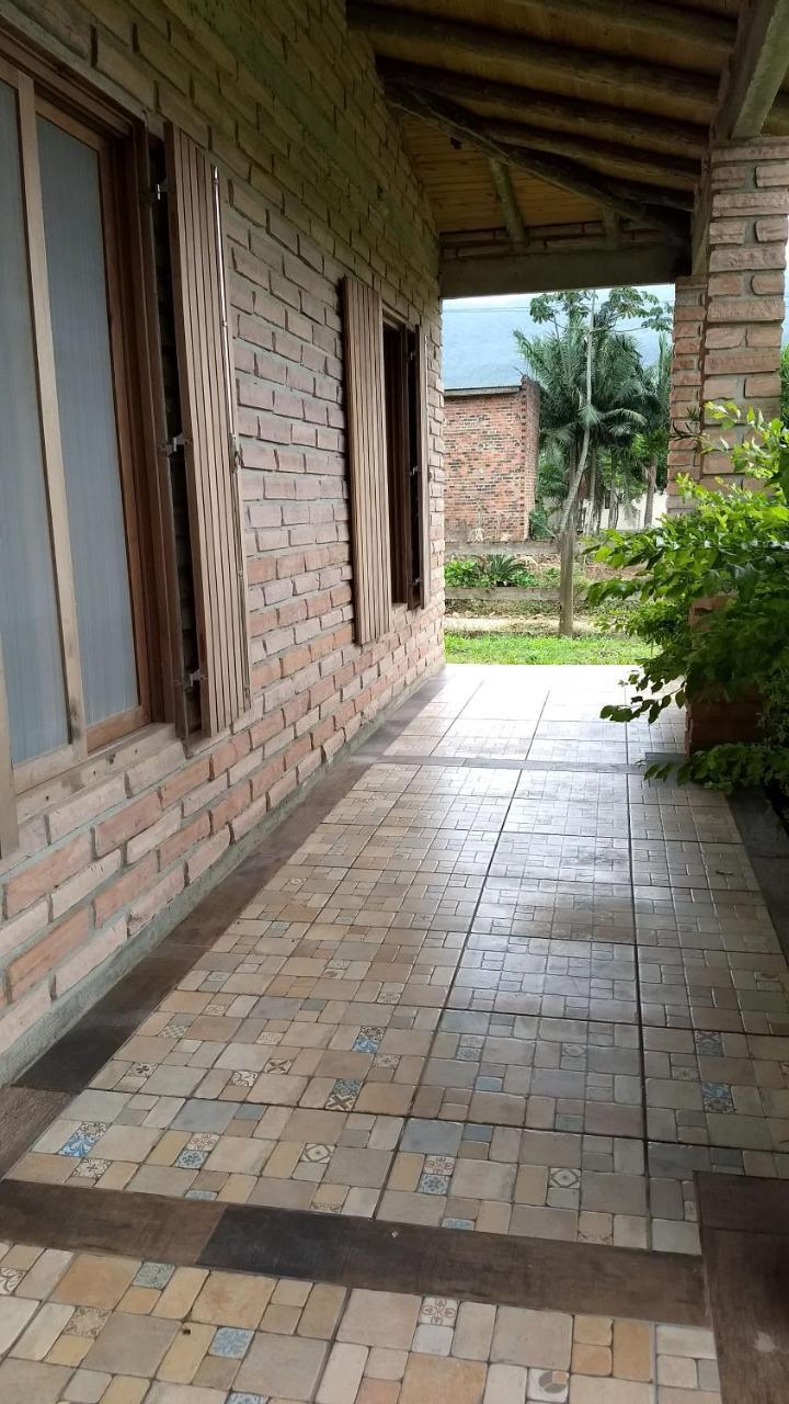 Recanto Dos Compadres - Hospedagem Прая-Гранди Экстерьер фото